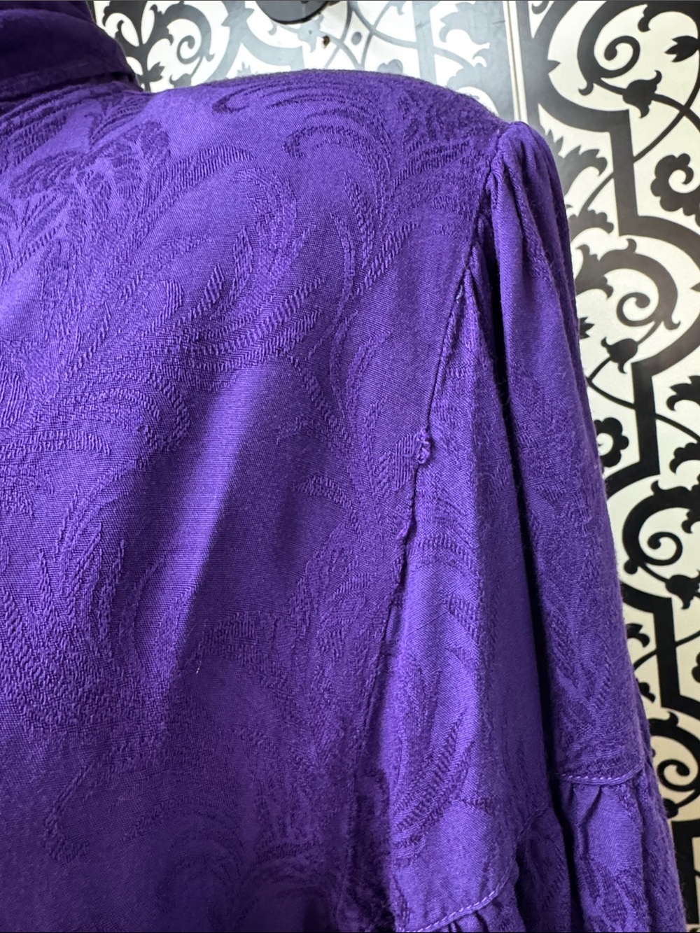Vintage White Stag Purple Tie-Neck Button-Front Blouse - Picture 2 of 11